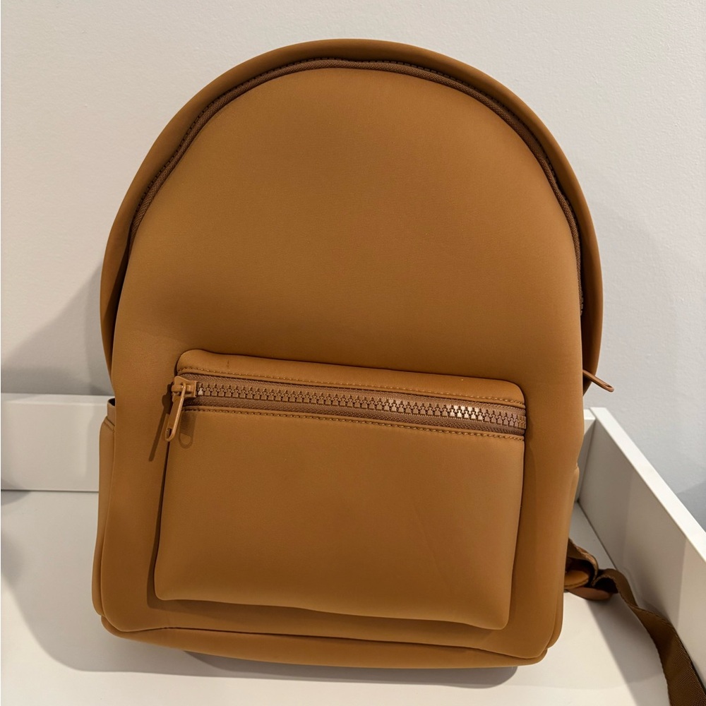 Quince Caramel Tan Everyday Backpack